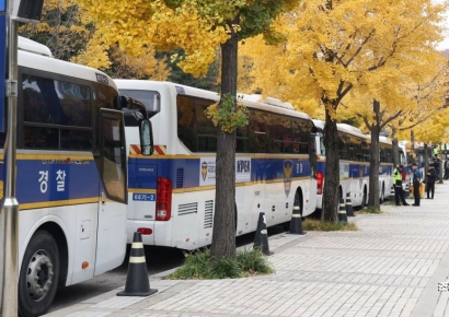 [포토] 경찰 기동대 배치 된 법원청사