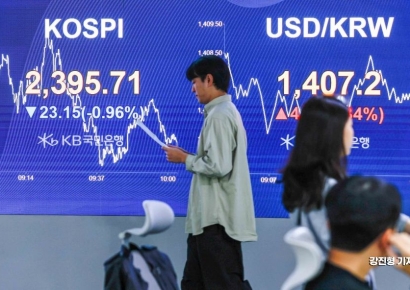 트럼프發 고환율 덮쳤다…기업들 내년 사업 전략 꼬리도 못잡았다