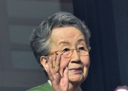 '日 왕실 최고령' 유리코 비 별세…향년 101세