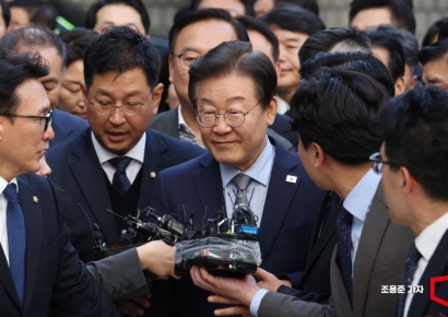 [포토] 1심 공판 출석하는 이재명 대표