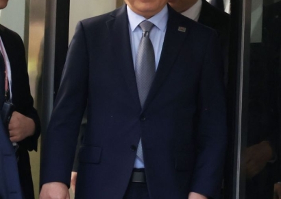 [포토] 눈감은 이재명 대표