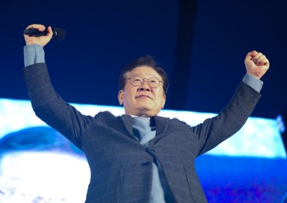 이재명, '징역형 집유' 선고 이튿날 집회서 "결코 죽지 않는다"