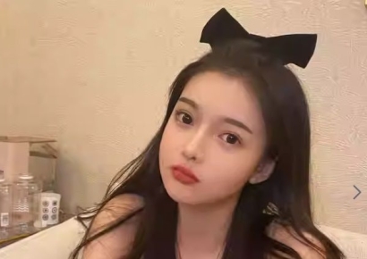 세수 부족 해결하려 인플루언서에 세금 폭탄…"공인으로 모범 보여라" 中 벌금 부과