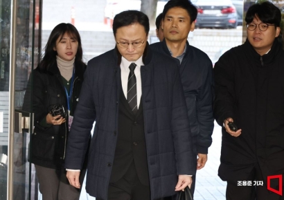 [포토] 영장실질심사 출석하는 류광진 티몬 대표