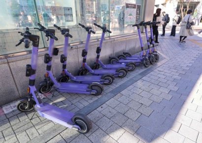 '인천 전동킥보드 사고' 가해 중학생·대여 업체 檢 송치