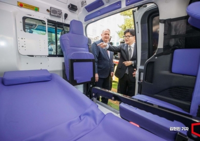 인요한 "한동훈, 아름답게 떠났어야 했는데…돌아오기 어려워"