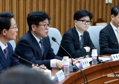 [포토] 개회사하는 유의동 여의도연구원장