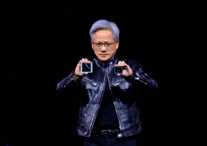 젠슨 황 "블랙웰 수요 놀라워…4분기 본격 출하"