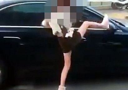 출근길 서울 한복판서 자기 차 부수던 20대 벤츠녀, 행인에 욕설까지