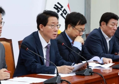 [포토] 김상훈 “민주, 예산심사권 보복 수단으로 사용”