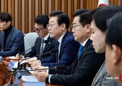 [포토] 이재명 "상법 개정 공개 토론 제안…재계도 응해주길"