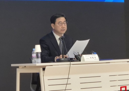 의협 비대위 "내년 의대 모집 전면중지하라… 6000명 교육 불가능"(종합)