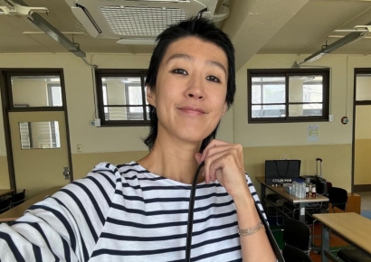 김치 팔아 3000억…홍진경, 빌딩 건물주 됐다