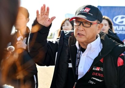 도요다 회장 "현대차와 모터스포츠 경쟁 좋아…수소 인프라 협력 강화"