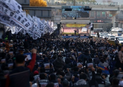 "배송 속도 경쟁 멈춰야"…서울 도심서 택배노동자 집회