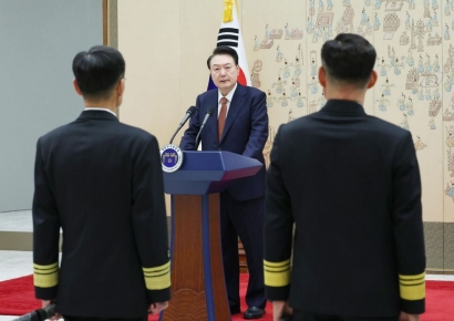 尹 "100만 북한군 실전 경험 공유할수도…군 철저히 대비해야"(종합)