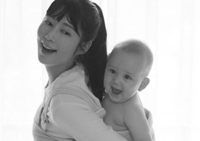 아들 젠 키우는 사유리처럼…자발적 비혼모 10년 새 '3배' 증가한 영국