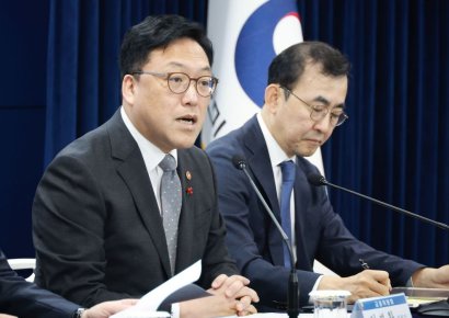 [일문일답]김병환 "상법은 일반법…법적 측면·영향 신중히 논의해야"