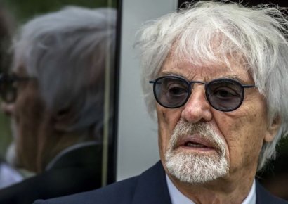 다 사려면 9000억 있어야…F1 자동차 69대 내놓은 영국 억만장자