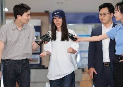 민희진, 업무상 배임 무혐의…하이브 "즉각 검찰에 이의신청"  