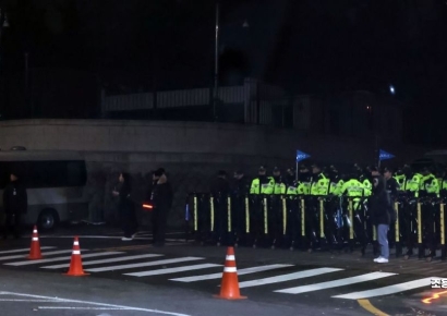 [포토] 통제되고 있는 용산청사 앞