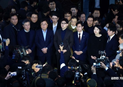 [특징주]'한동훈 테마주' 대상홀딩스, 상한가 임박