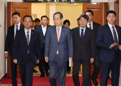 계엄 전 국무회의 참석 논란…국무위원 전원 사의 표명