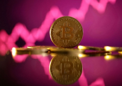 비트코인 사상 최고 10만달러 돌파…트럼프 '친코인' 행보 훈풍