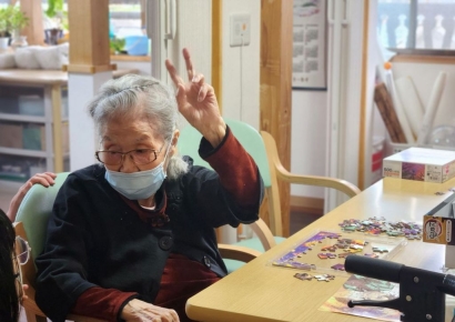 급한 일 생겨 '어쩌나'…"치매 부모님 3만 원에 맡겼어요"[내 집을 시니어하우스로]