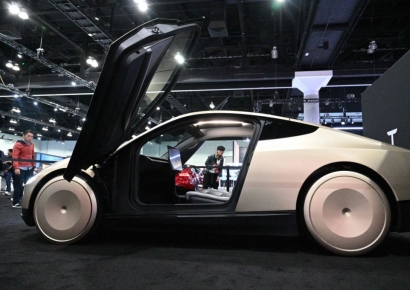 테슬라, 장중 52주 신고가…로보택시 기대감