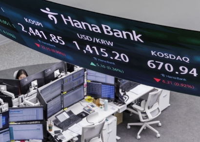 "탄핵정국…내수 업종 타격 예상…투자 신중해야"