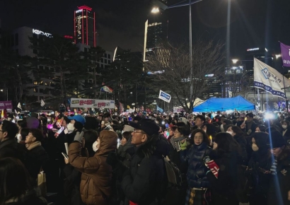 [르포]“국민의힘 심판받을 것”…대통령 탄핵안 투표 불성립에 ‘눈물’