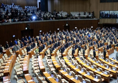 [포토] 국민의힘 의원들 이름 호명하는 야당 의원들