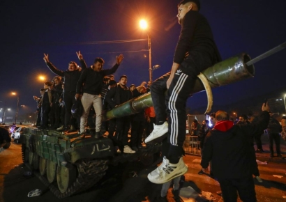 시리아 아사드 독재정권 무너져…반군, 내전 13년만에 해방 선포(종합)