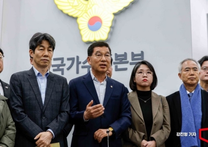 [포토] 국가수사본부에서 입장 밝히는 신정훈 국회 행안위원장