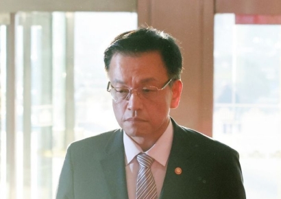 [포토] 국회 들어서는 최상목 부총리