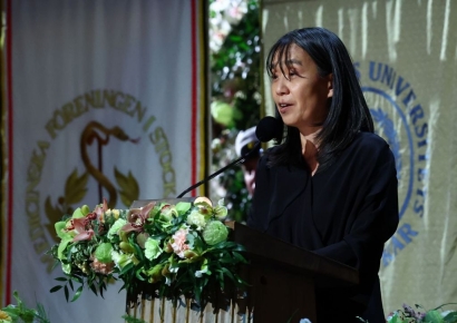 역사의 '韓 페이지'…노벨문학상 품은 한강