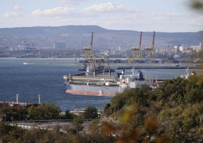 선적 위장해 석유 수출…EU, 러 '그림자 함대' 추가 제재