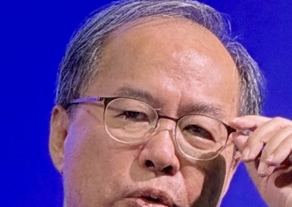 'HBM의 아버지' "KAIST 총장 도전 고민 중"