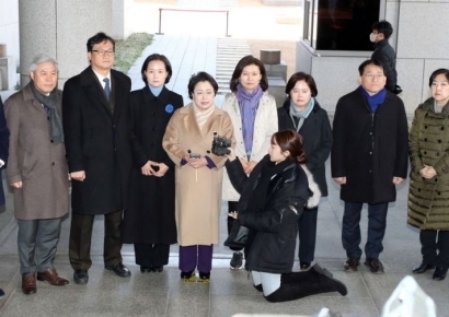 [포토] 조국 대표, '대법원서 징역 2년 확정'