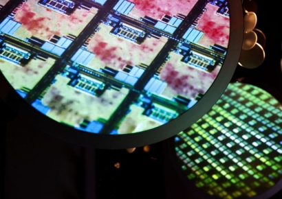 "美, TSMC·삼성 칩 규제안 마련…中 우회로 차단"