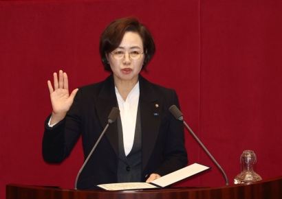 의원 승계 백선희 "국민 열망 尹 탄핵소추안 통과시킬 것"