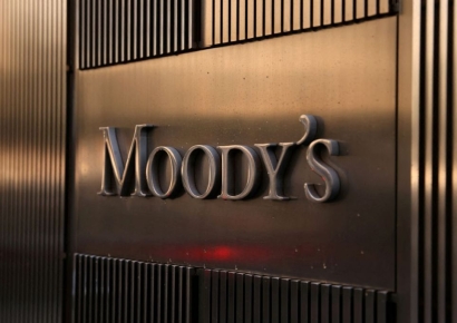 무디스 "정치 분열 프랑스 신용등급 Aa2→Aa3 강등"