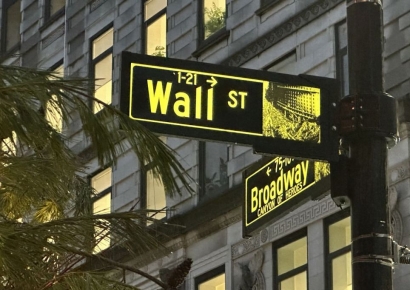 "ADHD 약으로 버틴다" 연봉 2.9억 위기의 은행원들…탐욕 판치는 월가