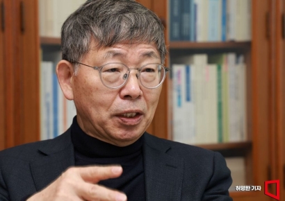 "리더십 상실한 한국…여야정 협의체 절실"[이슈인터뷰]