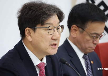 [포토] 권성동 “내년 3월·6월 추경 논의해도 늦지 않다”