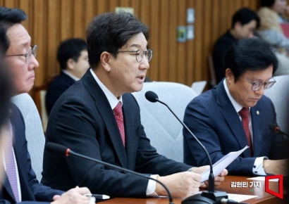 [포토] 권성동 “한덕수, 탄핵 결정 전엔 헌법재판관 임명 못 한다”