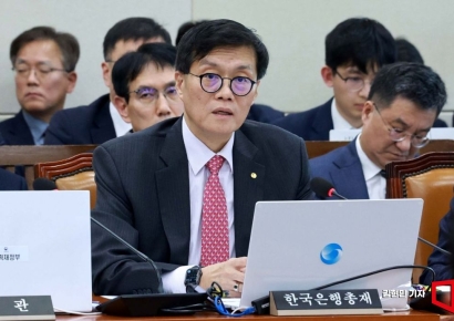 이창용 "경제정책 정상 작동시 환율 내려갈 것"