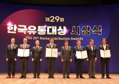 민승배 BGF리테일 대표, 한국유통대상 동탑산업훈장 수상