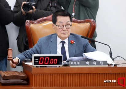 박지원, 광주 집회 가겠다는 전한길에 "거기가 어디라고"